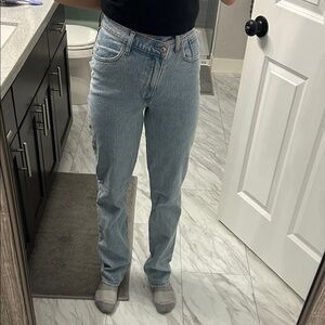 Abercrombie & Fitch Women's Light Blue Straight Leg Jeans